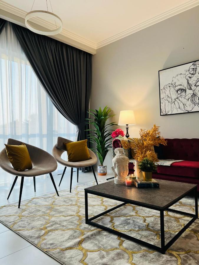 Amazing Park View! Jvc /New 1Br Leilighet Dubai Eksteriør bilde