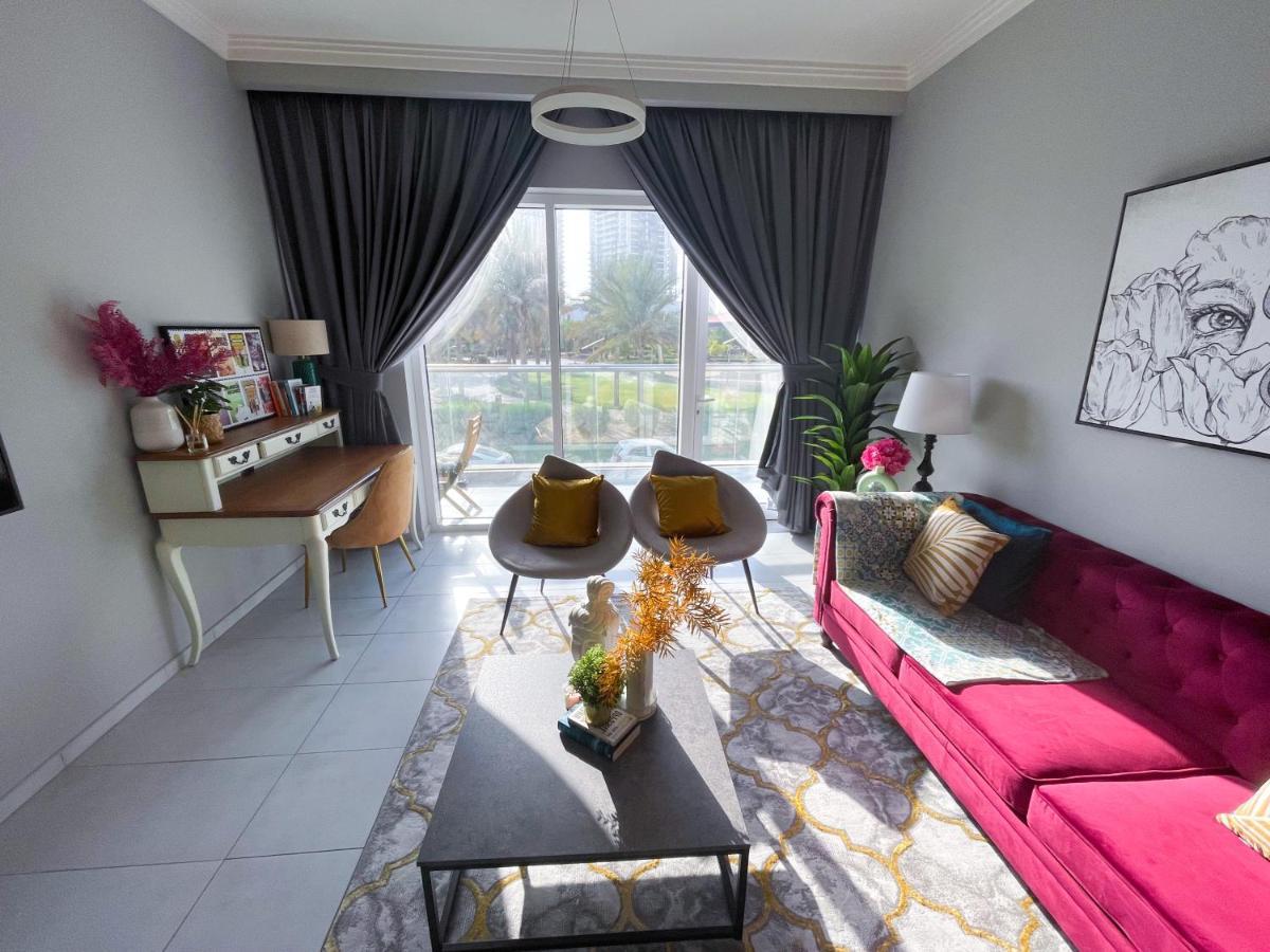 Amazing Park View! Jvc /New 1Br Leilighet Dubai Eksteriør bilde
